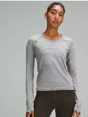 lululemon athletica Heather Gray Long-Sleeve Crew Top